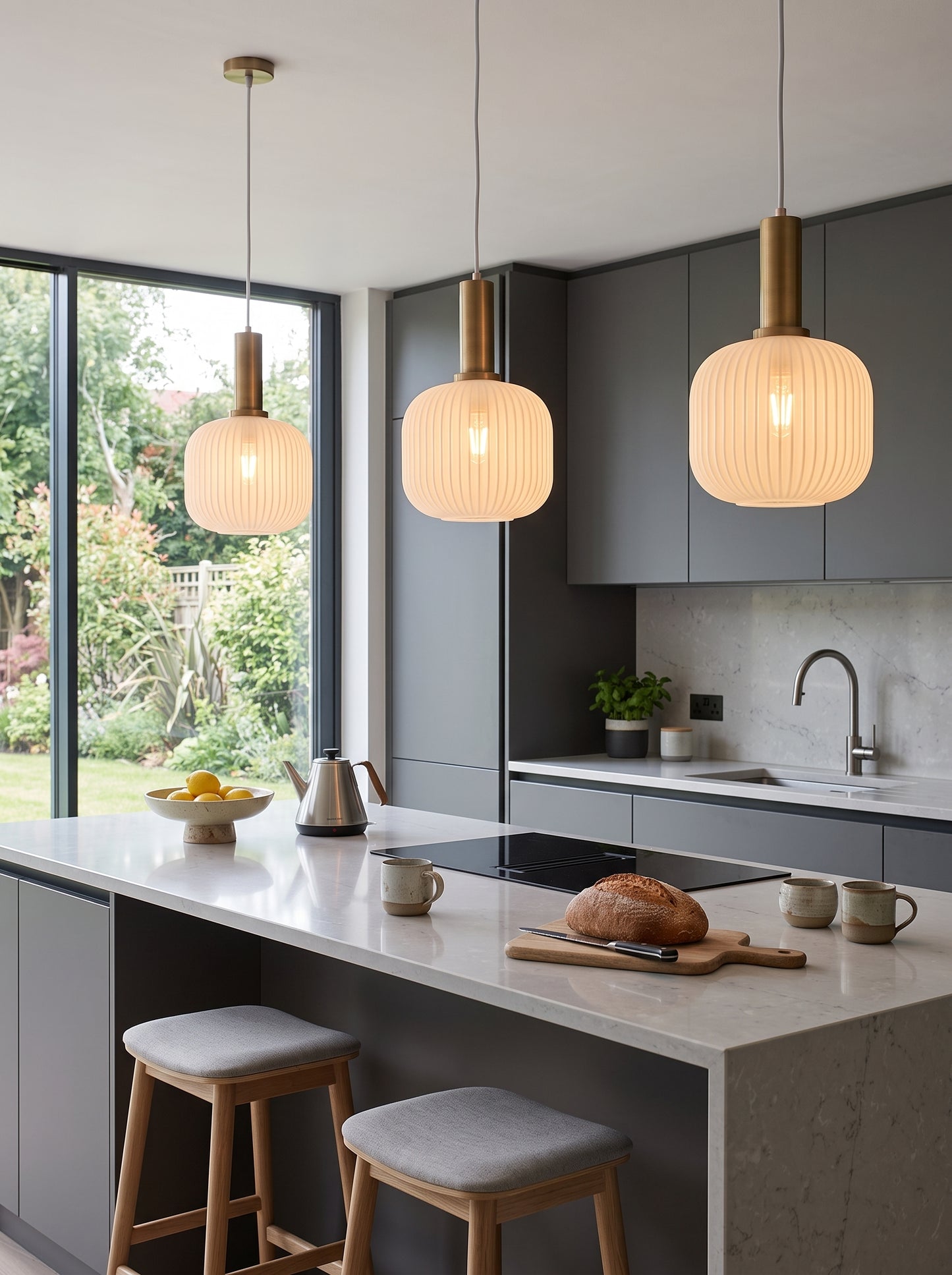Suspension en Verre Strié Design Nordique - KURA