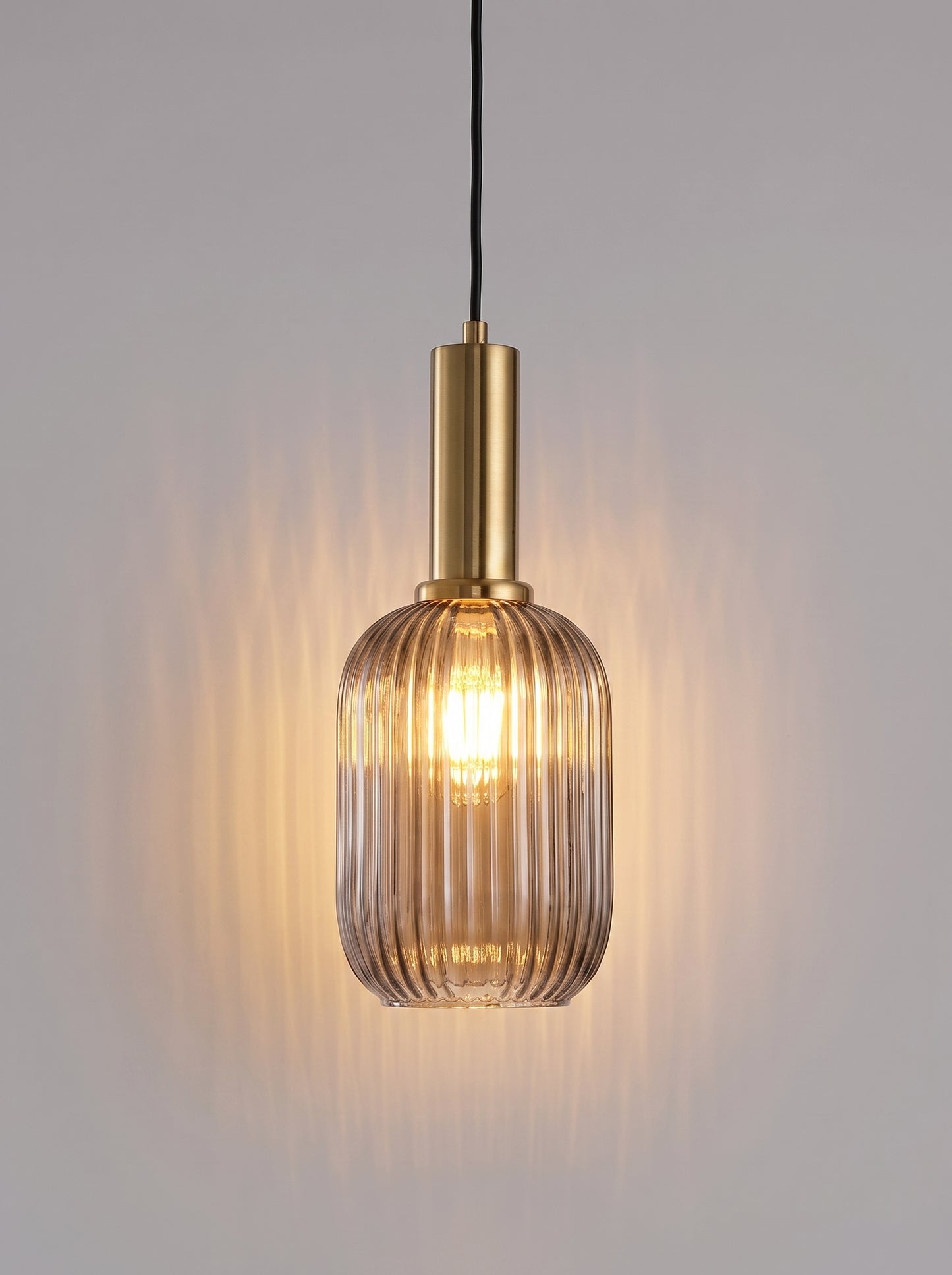 Suspension en Verre Strié Design Nordique - KURA